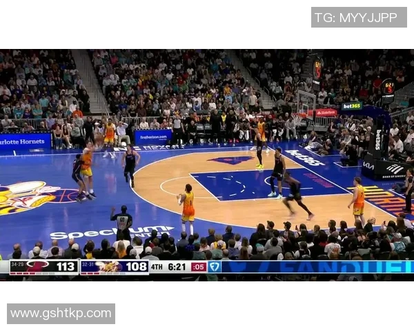 2016年NBA季后赛黄蜂与热火第三场激战回顾与精彩瞬间分析